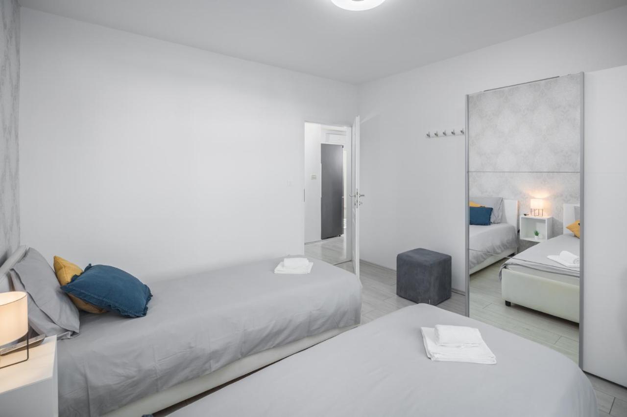 Apartment Sea Pearl Poreč Exterior foto